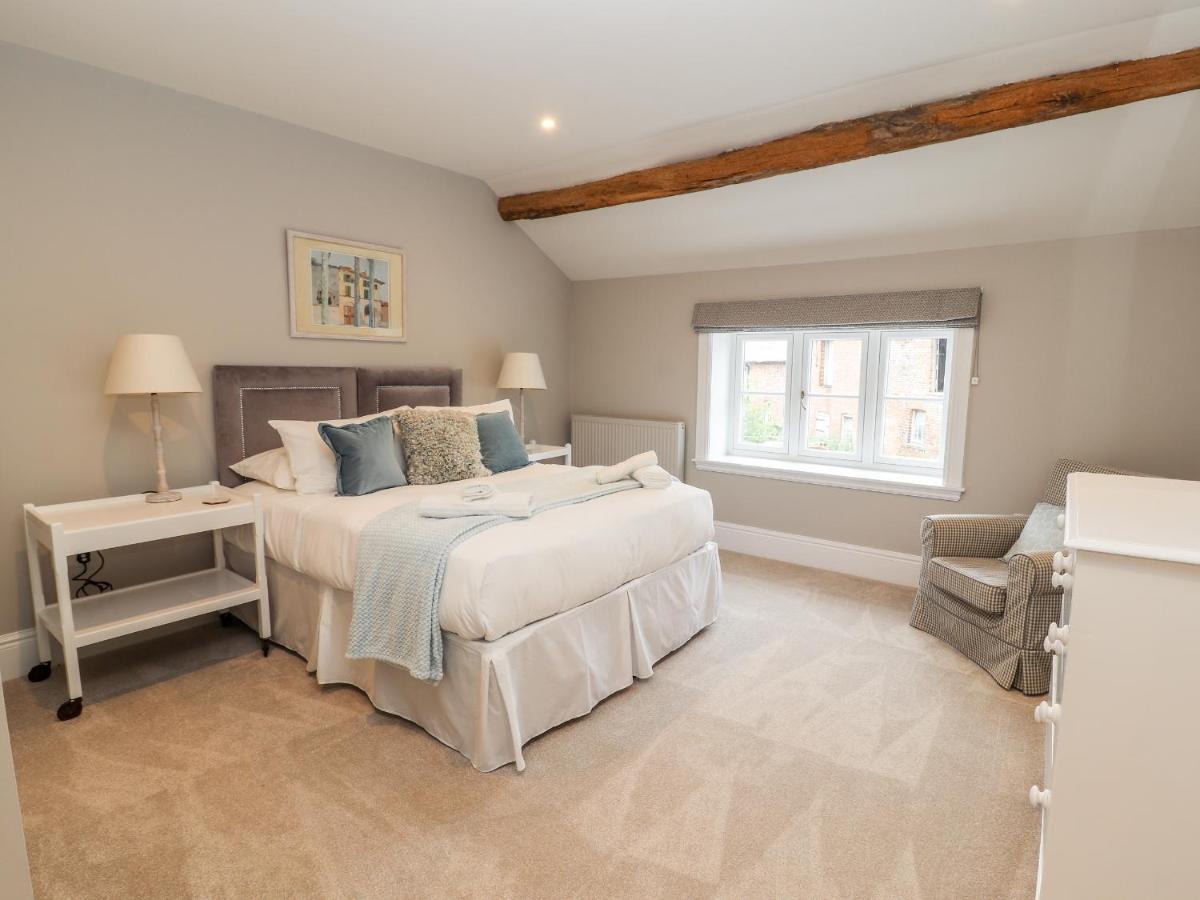 Villa Legh Oaks Farm à Knutsford Extérieur photo